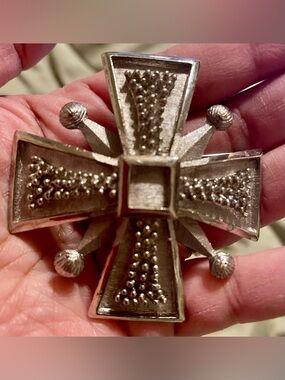 Vintage BSK Ornate Silver-Tone Cross Brooch